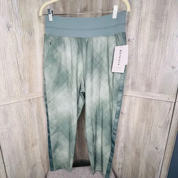 Athleta Nikita Tapered Crop Pants Printed - Picture 2 of 8